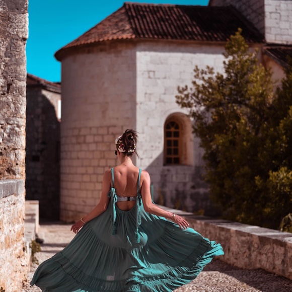 bare it all maxi dress